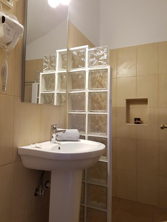 Alkionis Pool View Apartments Lefkáda Eksteriør bilde