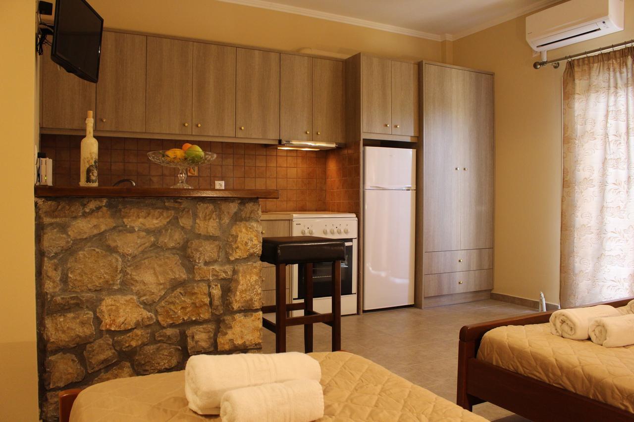 Alkionis Pool View Apartments Lefkáda Eksteriør bilde