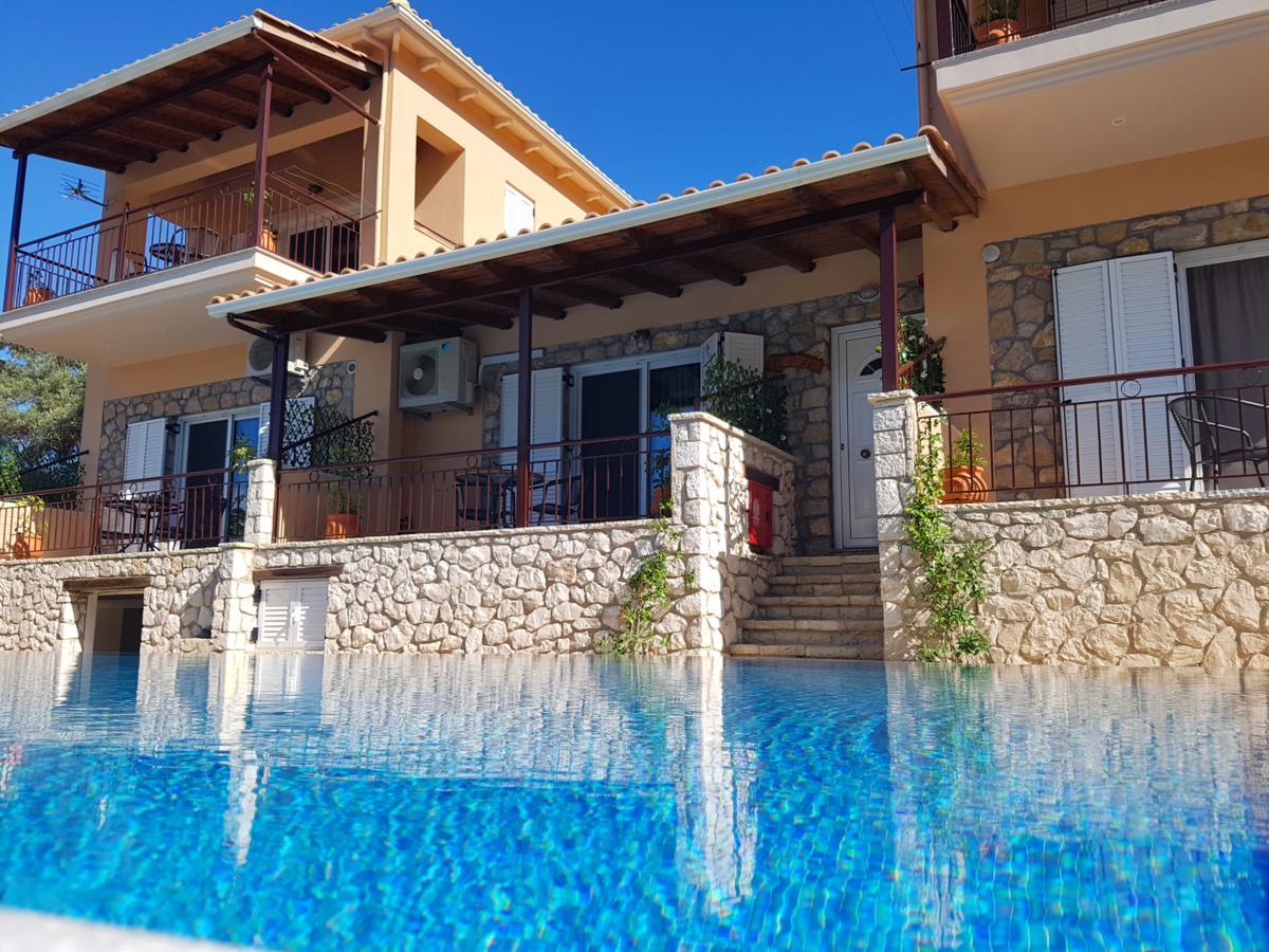 Alkionis Pool View Apartments Lefkáda Eksteriør bilde