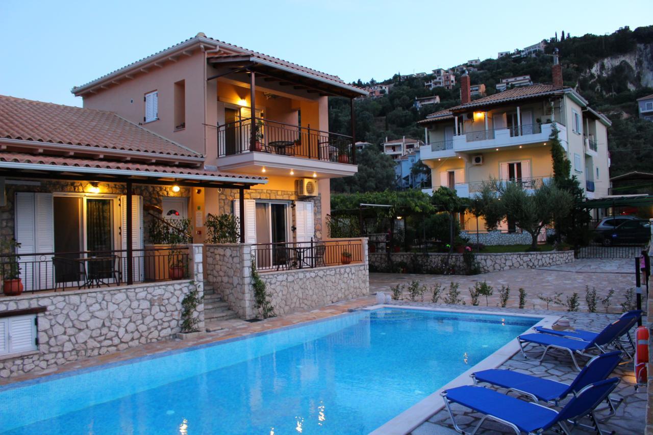 Alkionis Pool View Apartments Lefkáda Eksteriør bilde