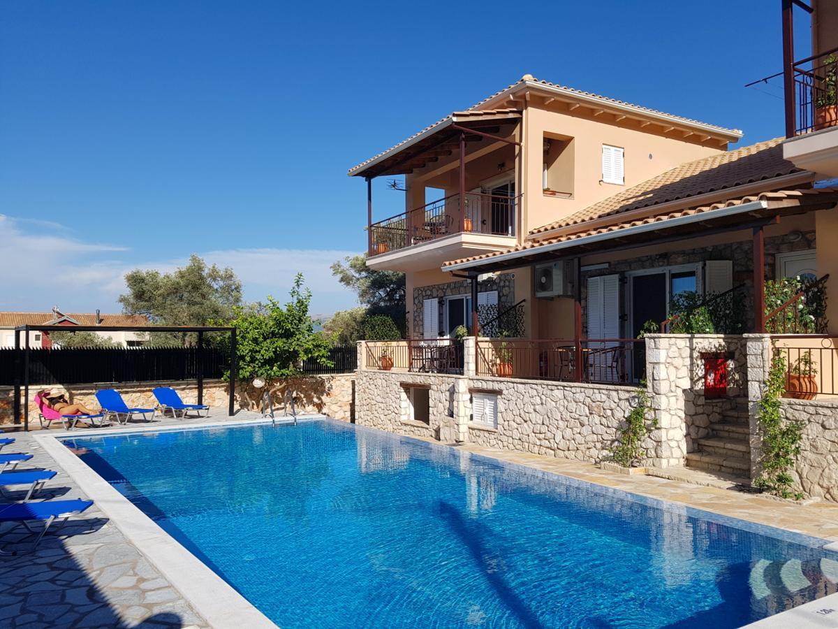 Alkionis Pool View Apartments Lefkáda Eksteriør bilde